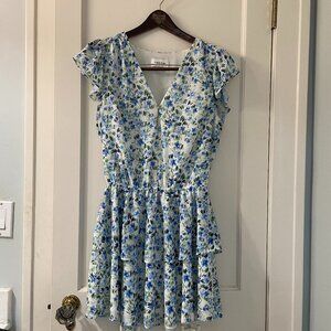 Yumi Kim Chelsea dress in the Bliss Blue floral print Size Large, Lined